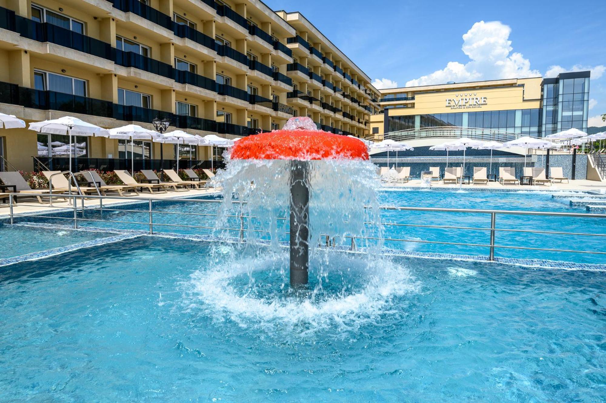 Empire Balneo & Spa Hotel Hisarya Exterior photo