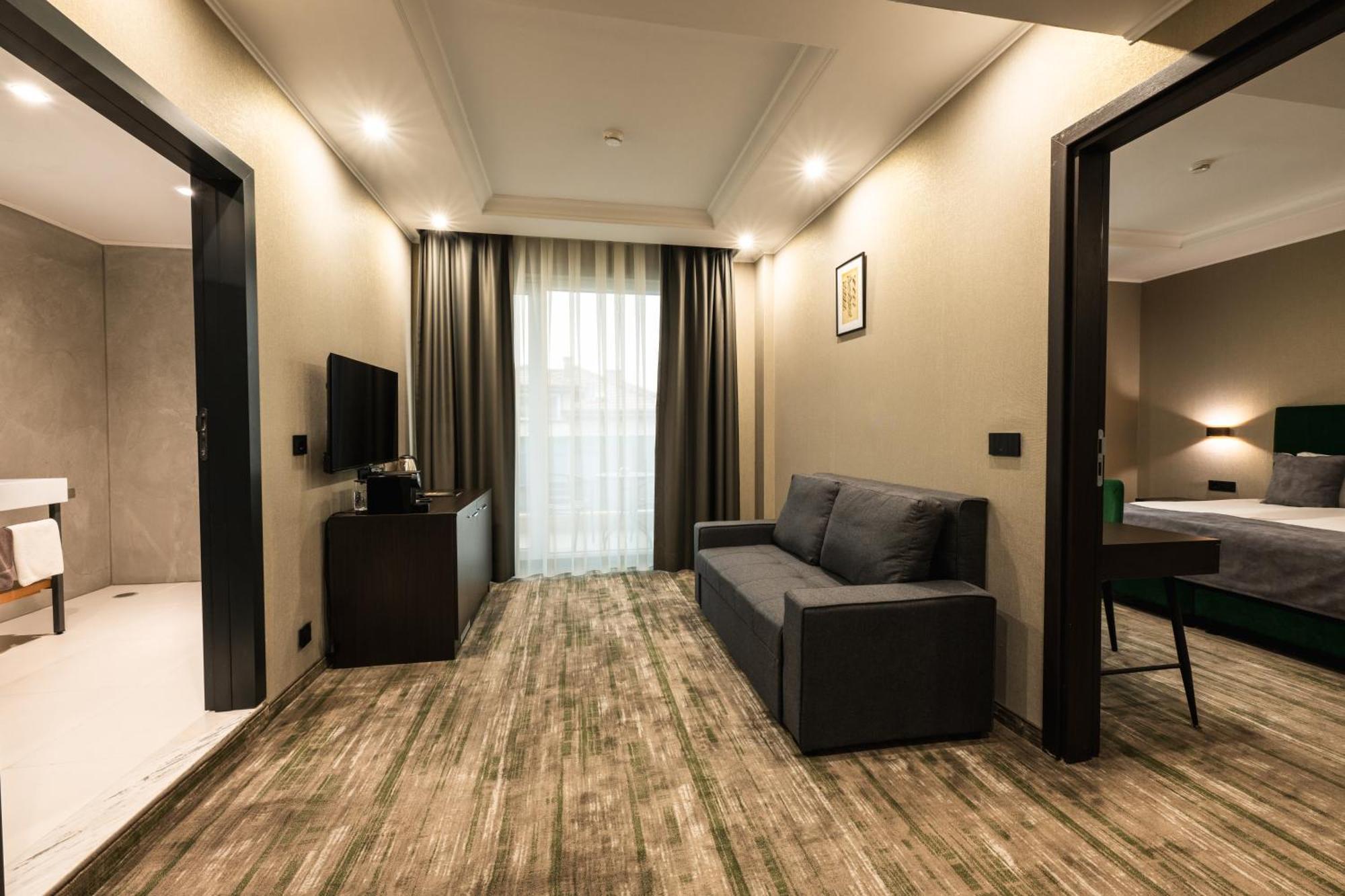 Empire Balneo & Spa Hotel Hisarya Exterior photo